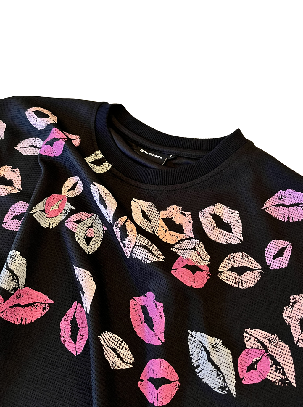 MIDNIGHT KISS