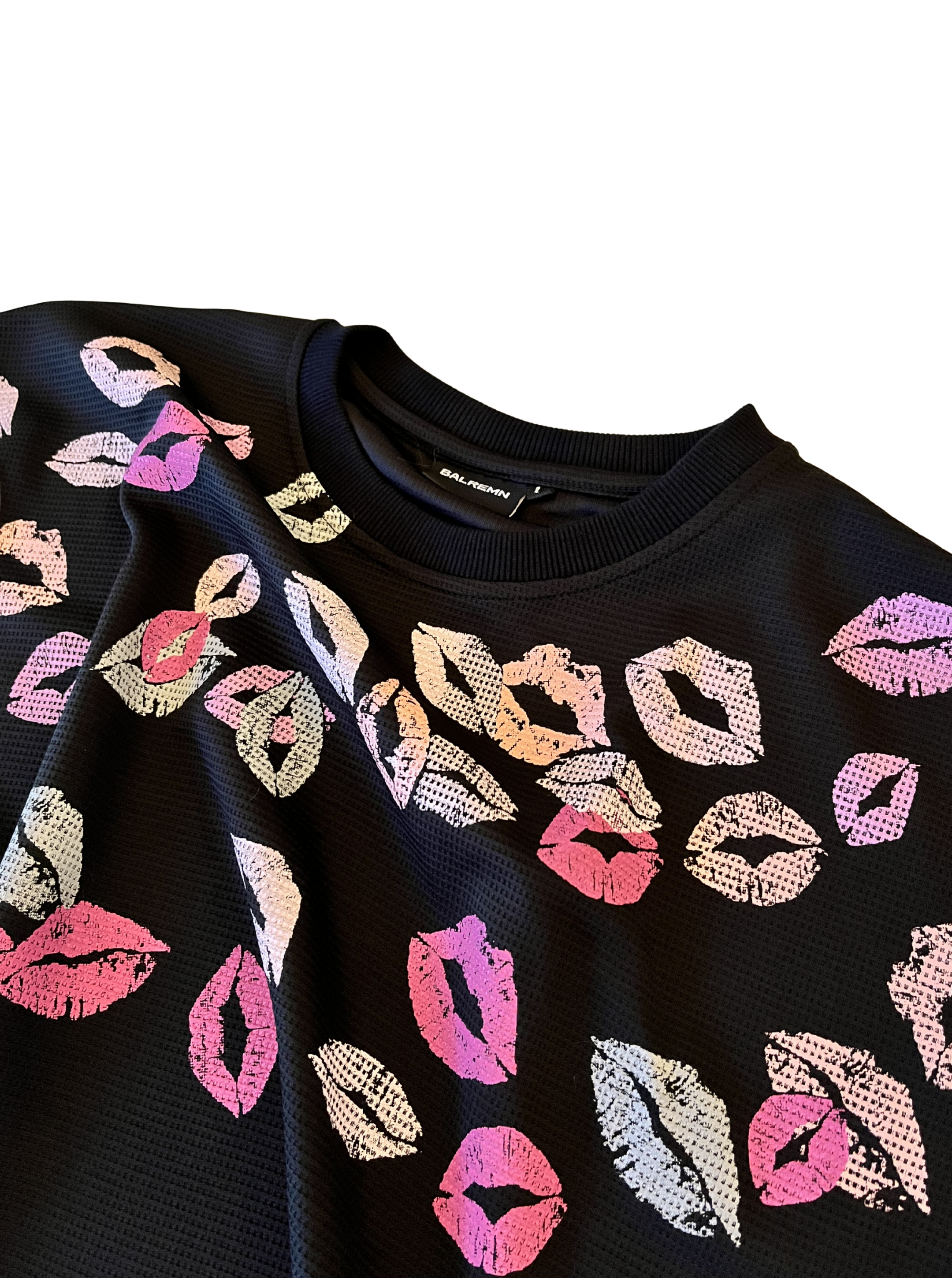 MIDNIGHT KISS