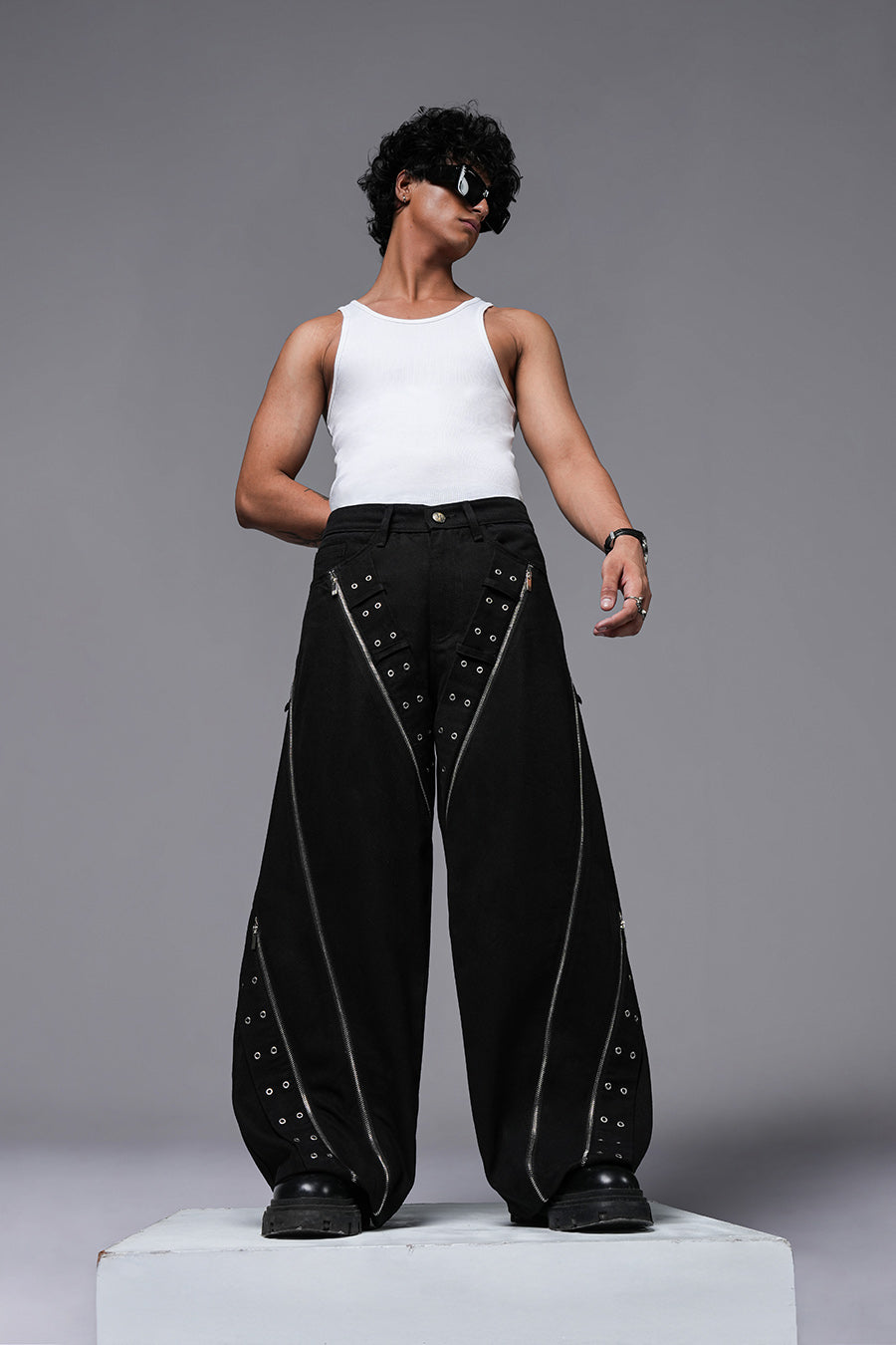 GROMMET FLARES