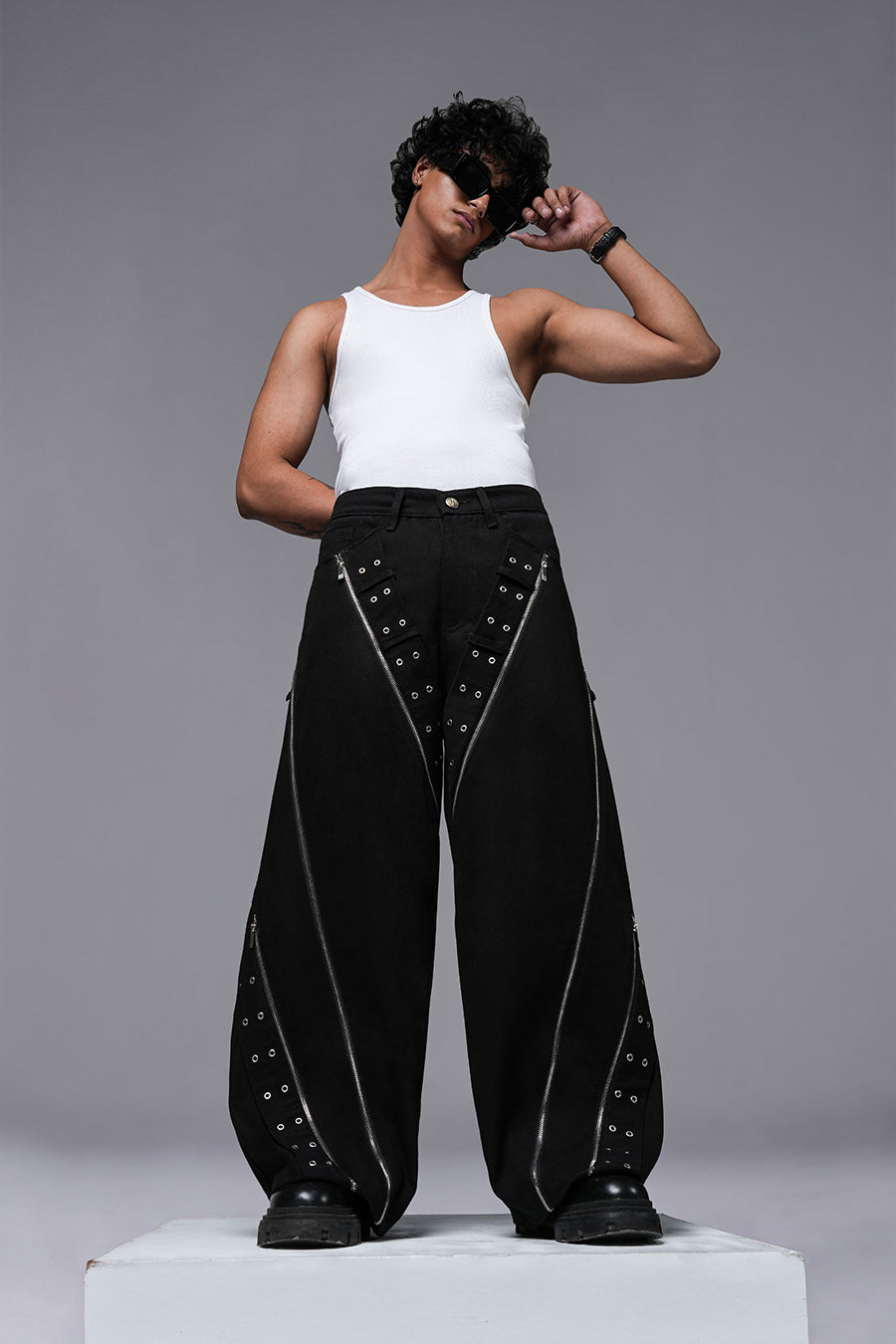 GROMMET FLARES