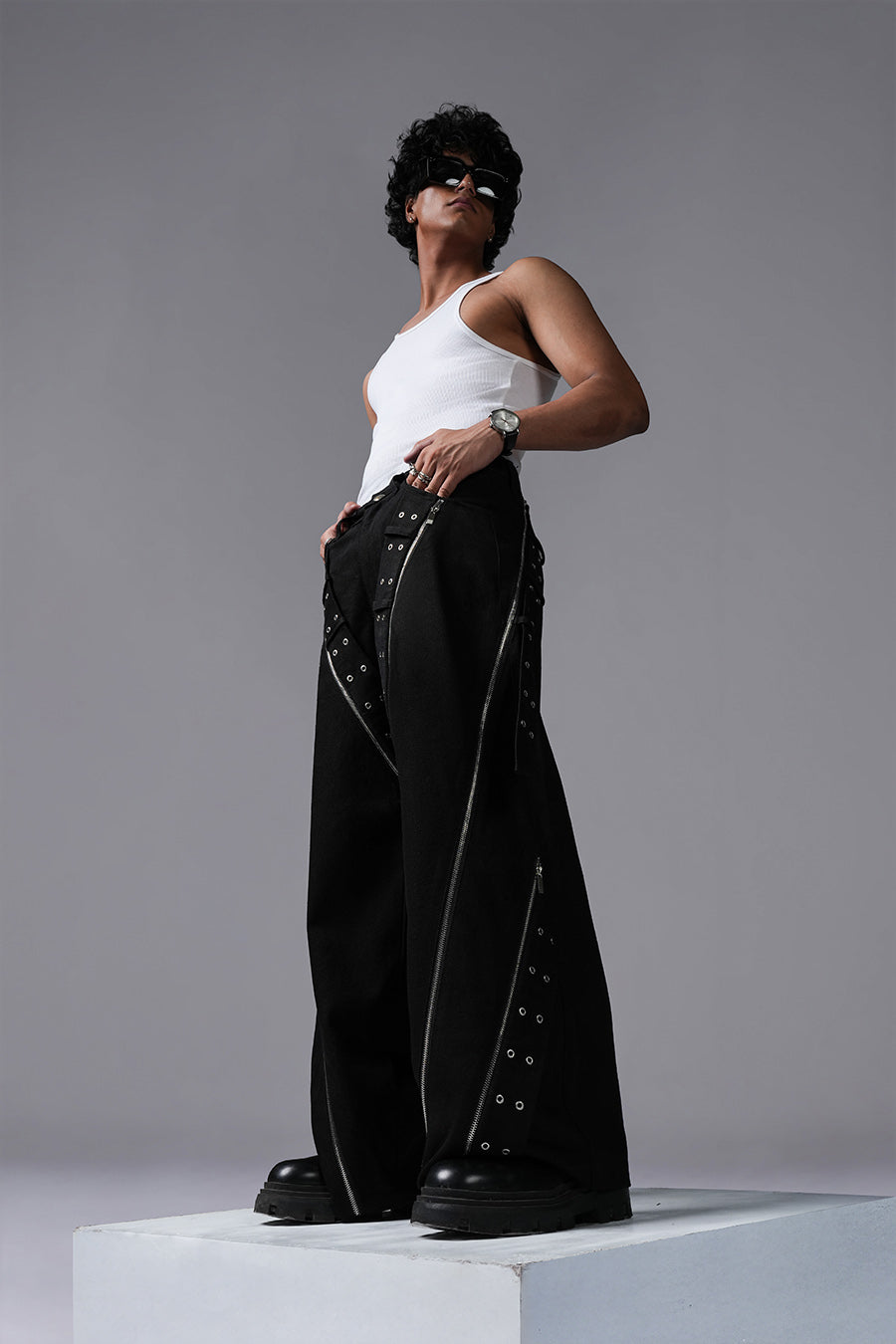 GROMMET FLARES