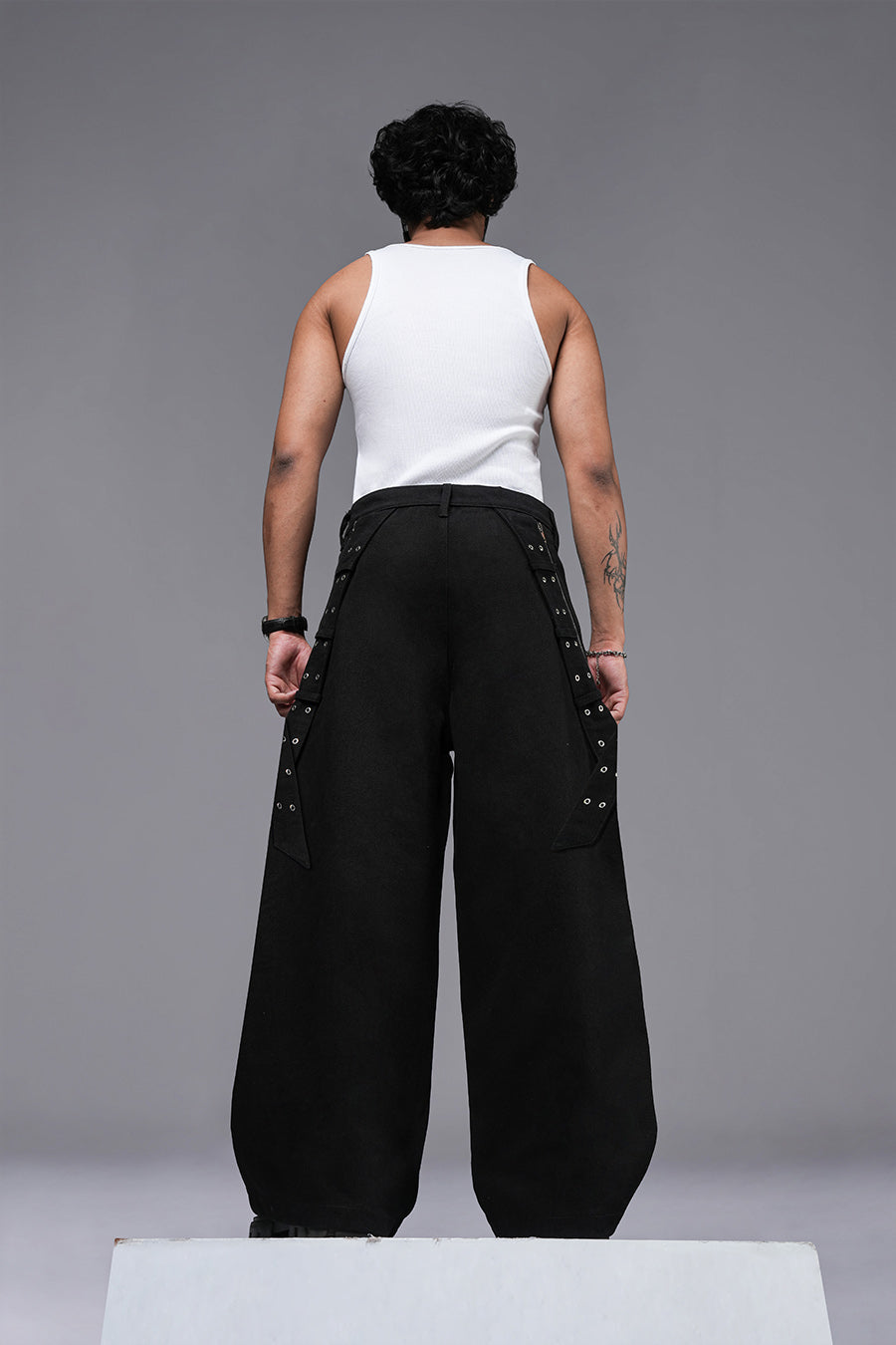 GROMMET FLARES