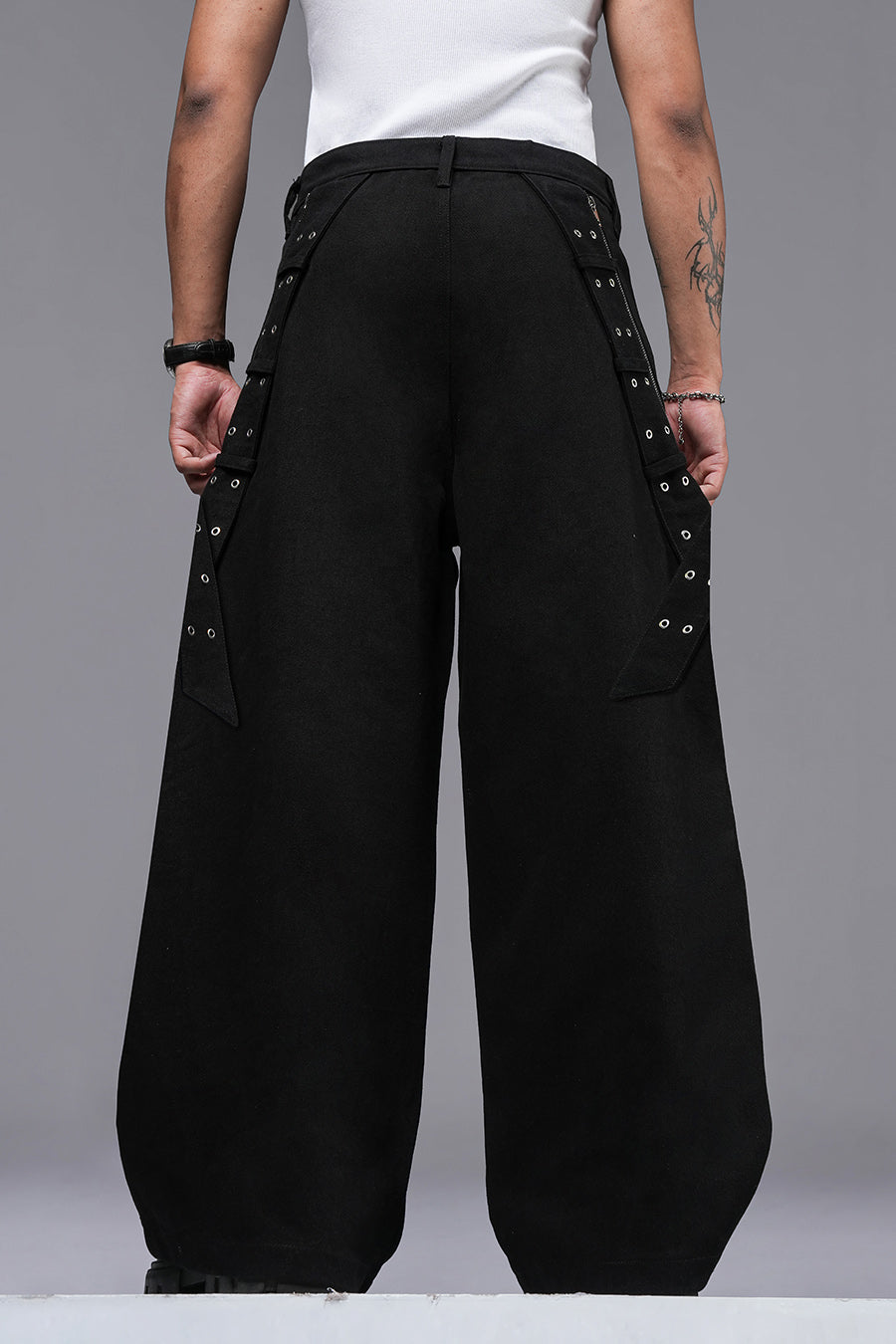 GROMMET FLARES